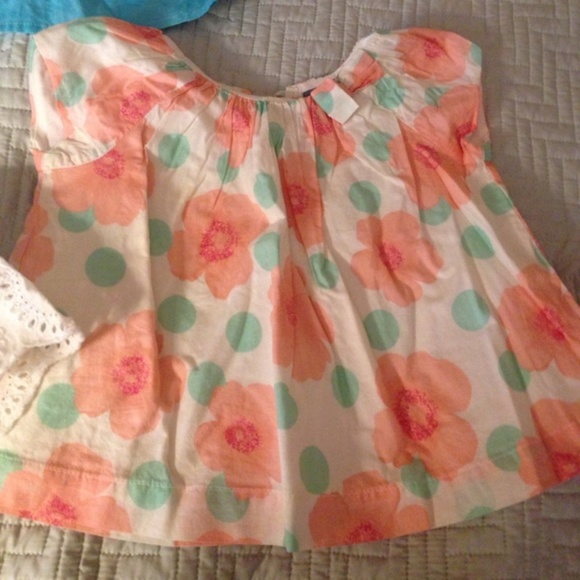 Gap set top and pants both size 6 to 12 months - Picture 2 of 6